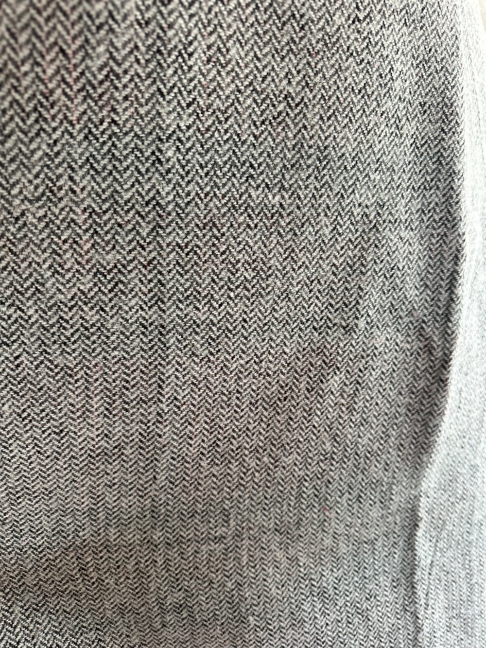 Roots Red Black Plaid Wool Throw Scarf - Picture 3 of 3